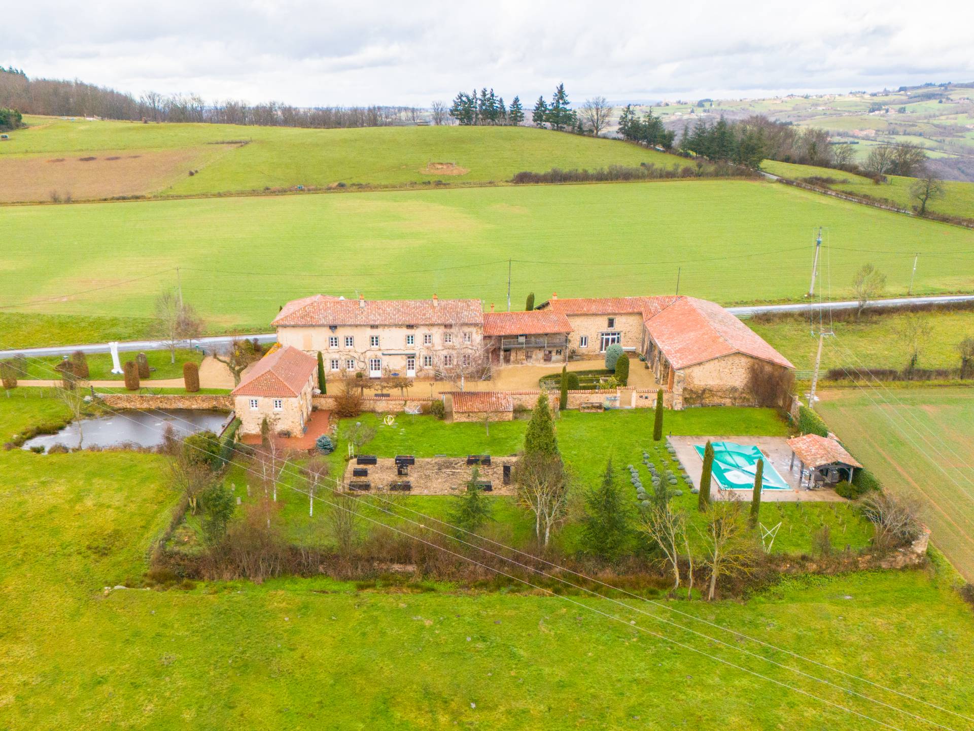 Foto 9 van 1585 Route de Pierrefitte