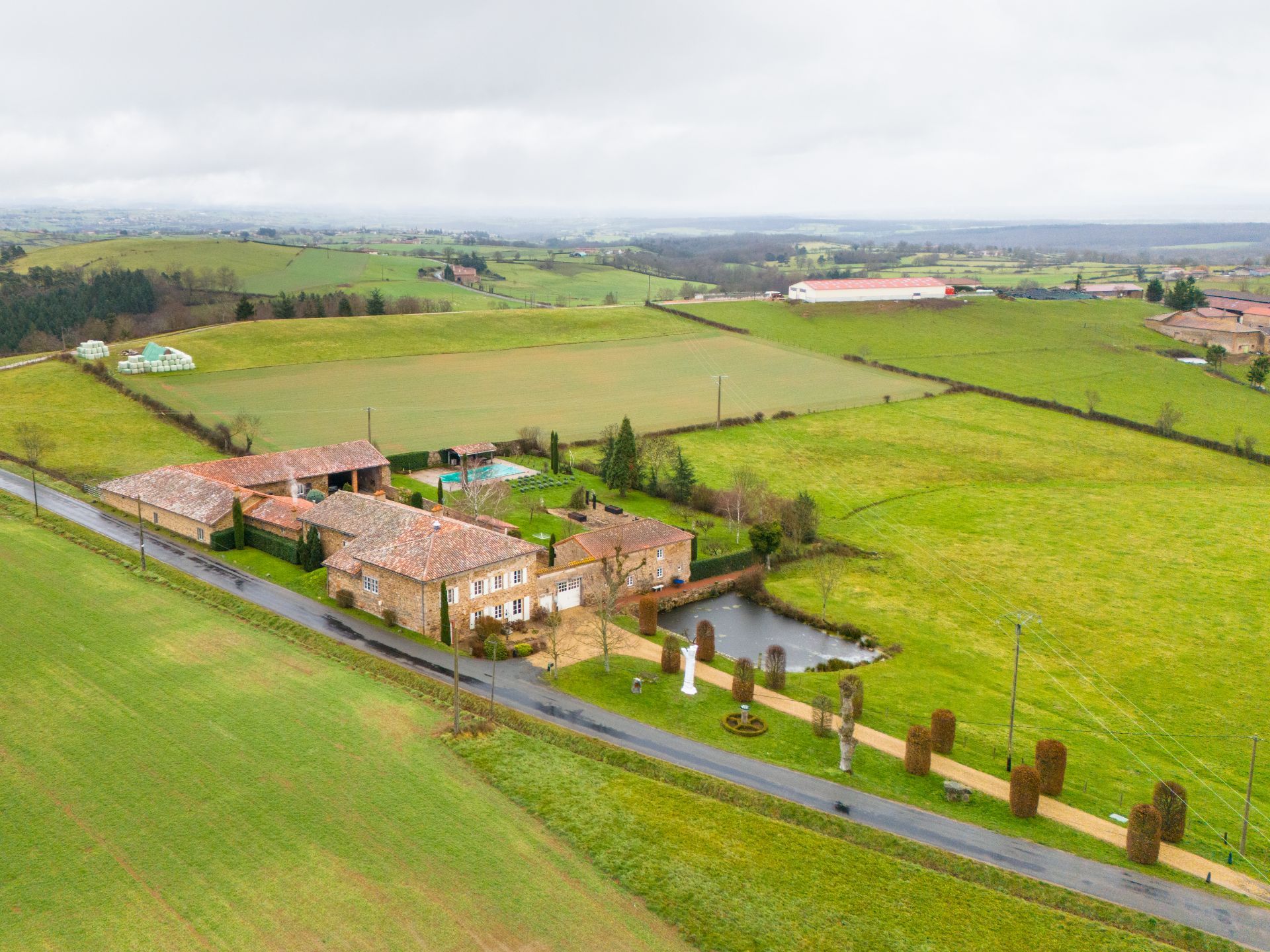 Foto 12 van 1585 Route de Pierrefitte