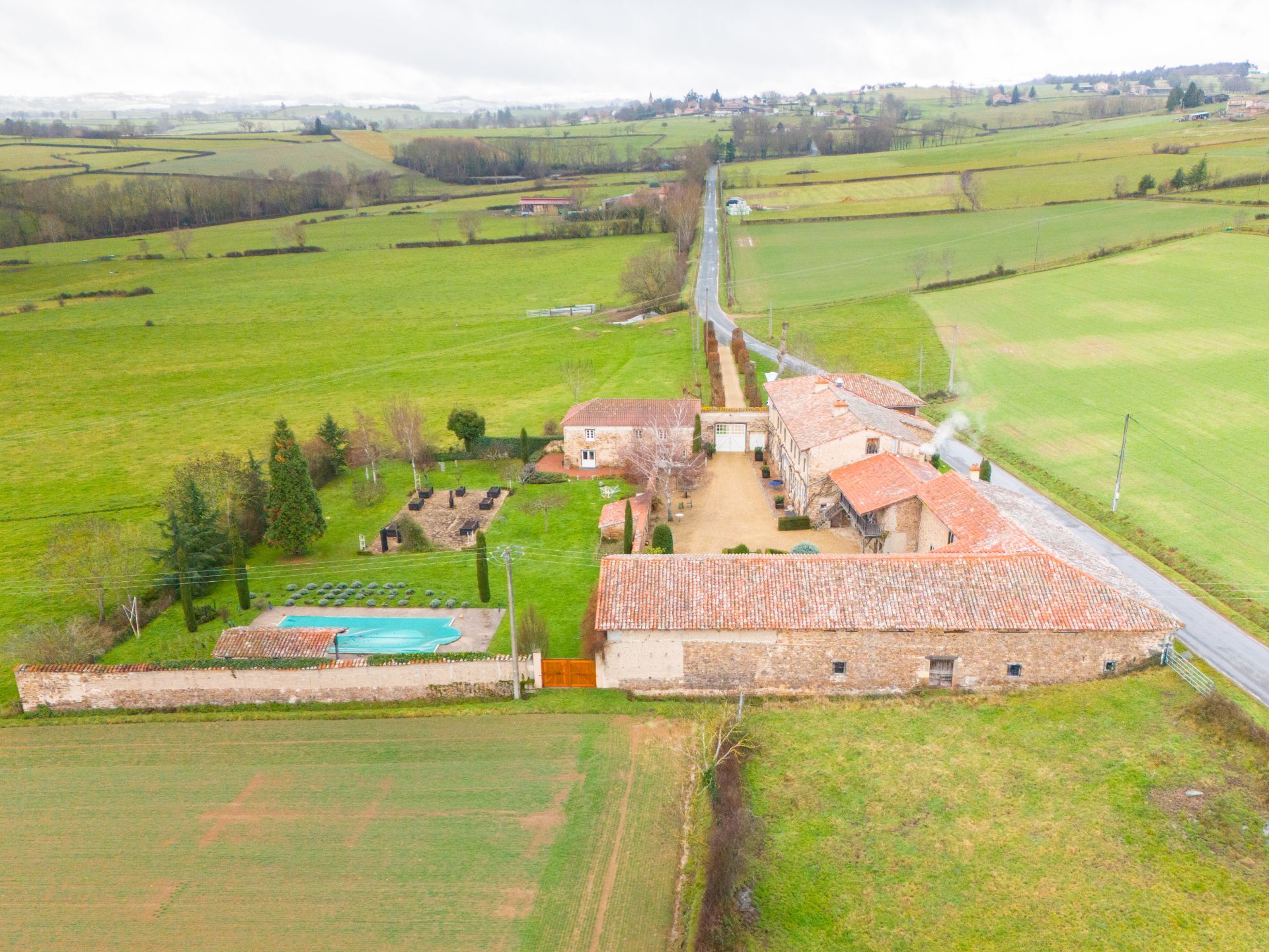 Foto 15 van 1585 Route de Pierrefitte