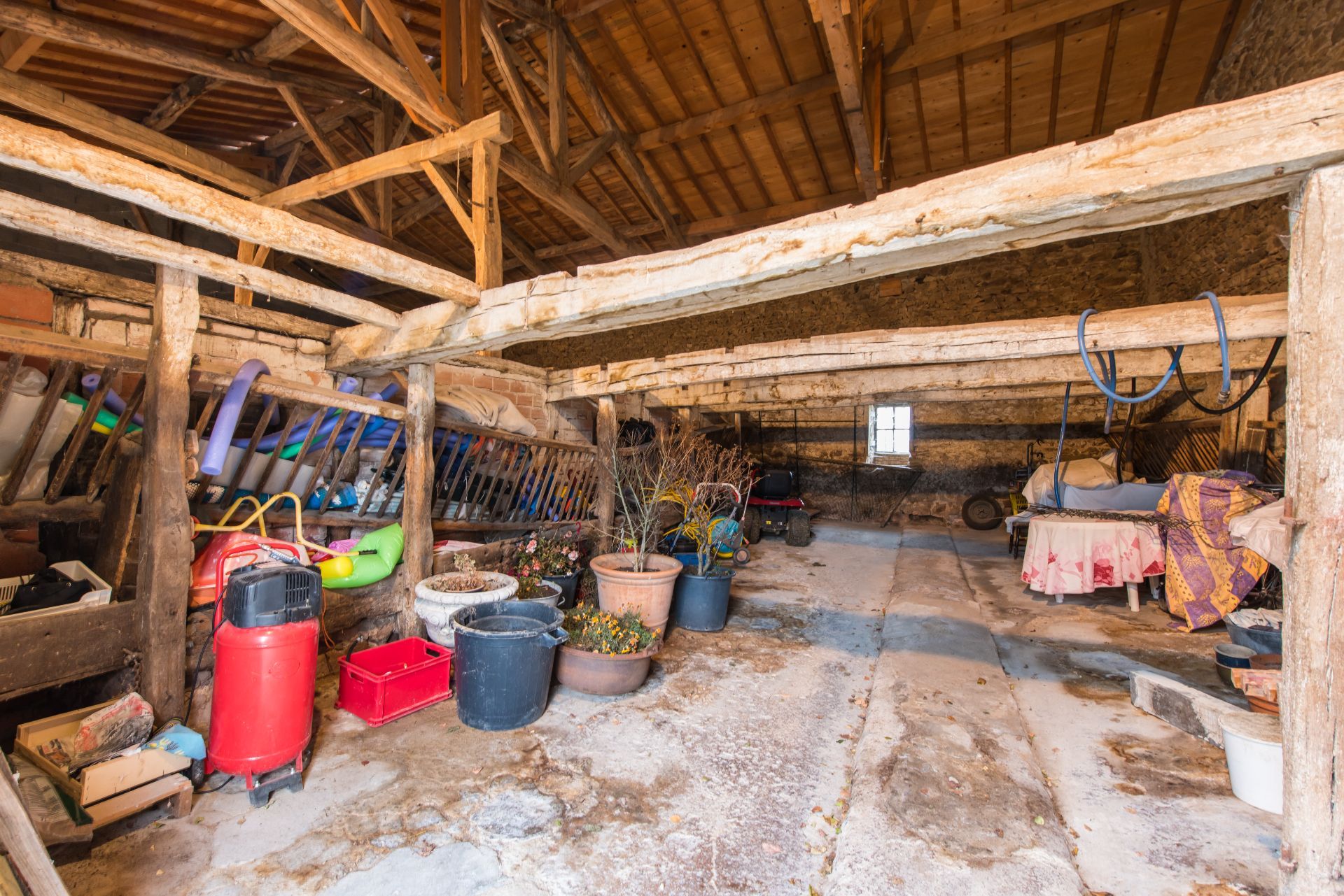 Foto 96 van 1585 Route de Pierrefitte