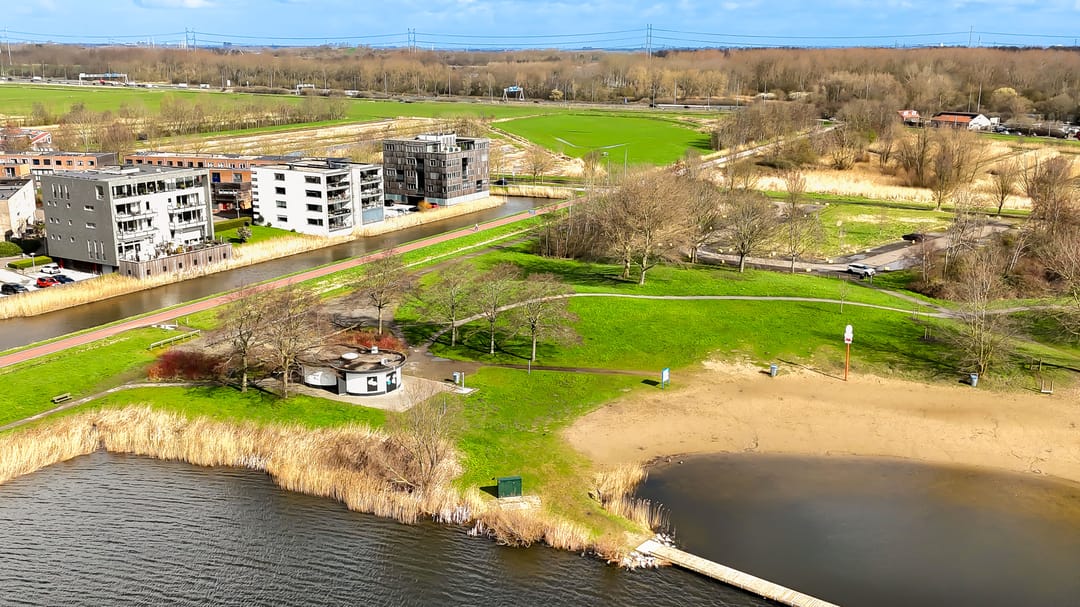 Photo 7 of L. Springerstraat 242