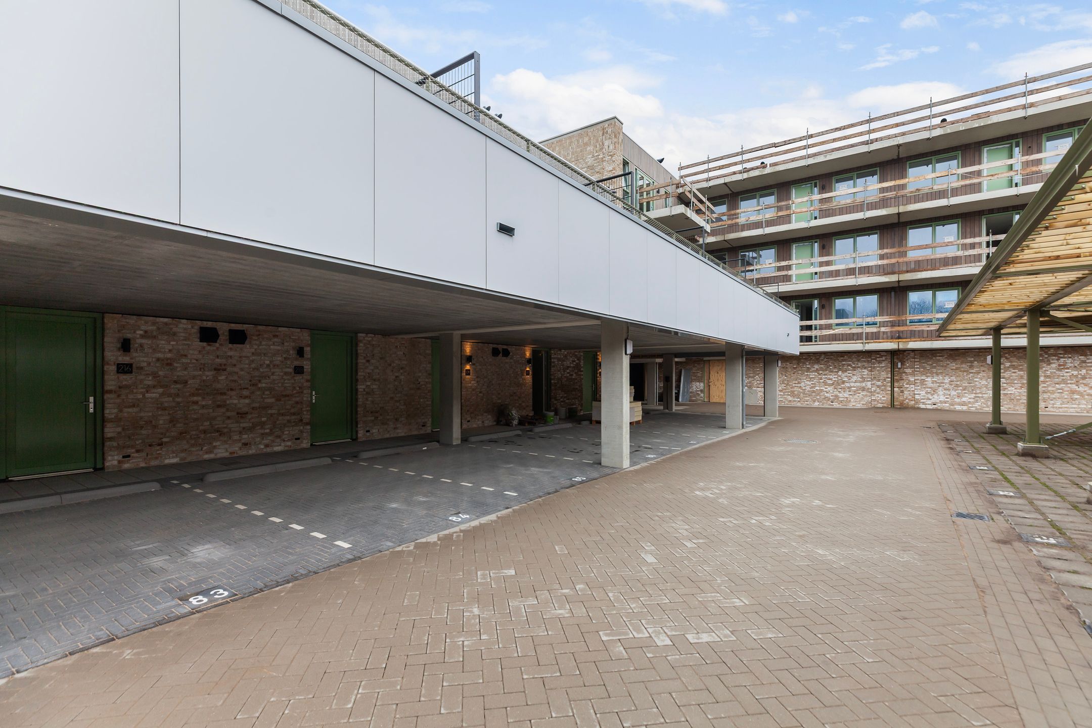 Photo 39 of Frank van Borselenstraat 218