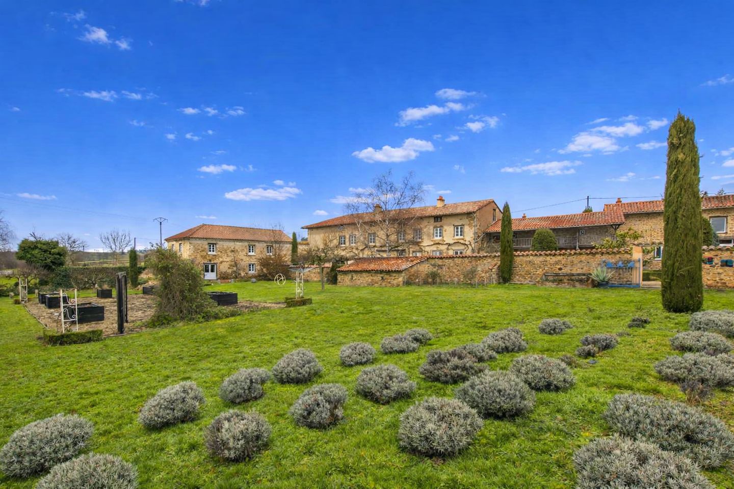 Foto 109 van 1585 Route de Pierrefitte