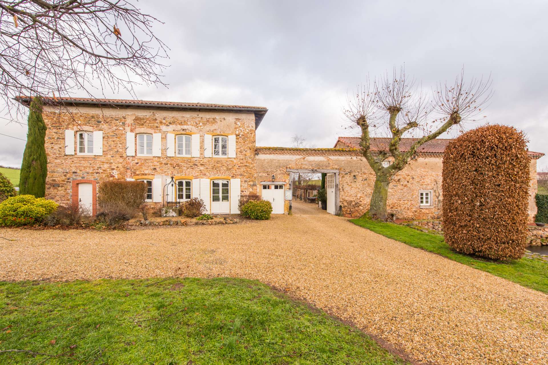 Foto 105 van 1585 Route de Pierrefitte