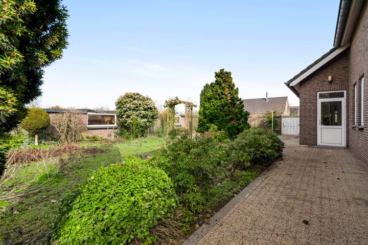 Photo 4 of Westerholtstraat 26