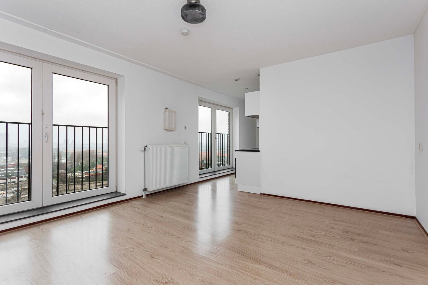 Foto 5 van Europaplein 952