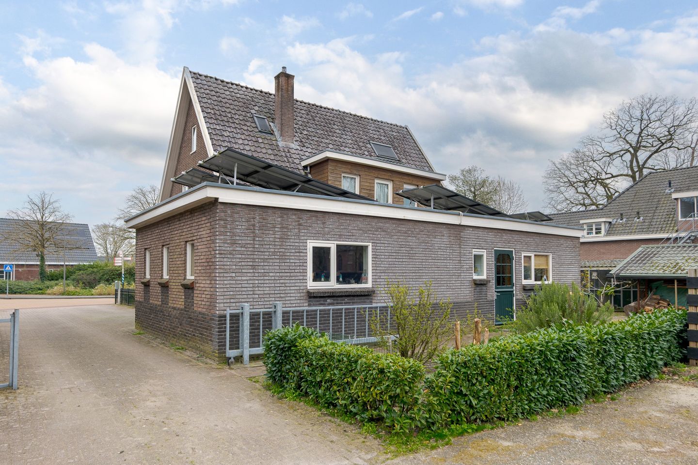 Photo 4 of Zandhoeklaan 4