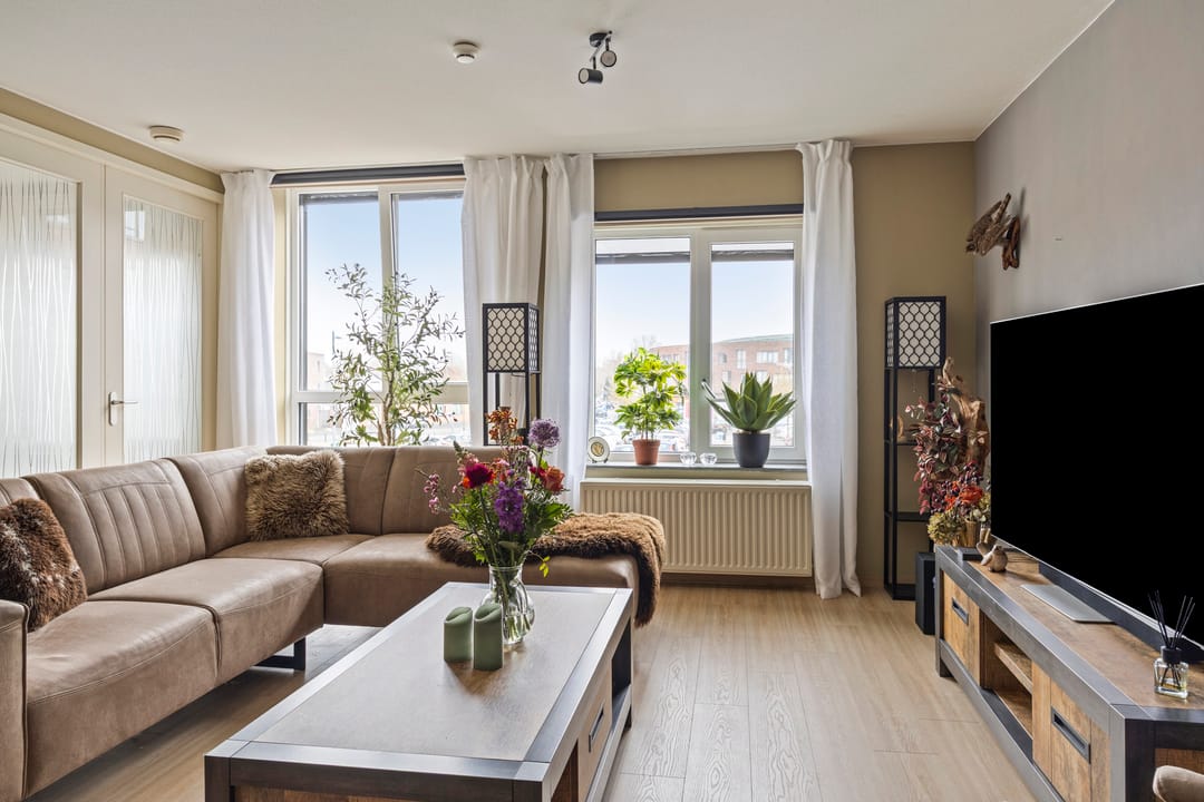 Foto 13 van H. Leefsmastraat 37