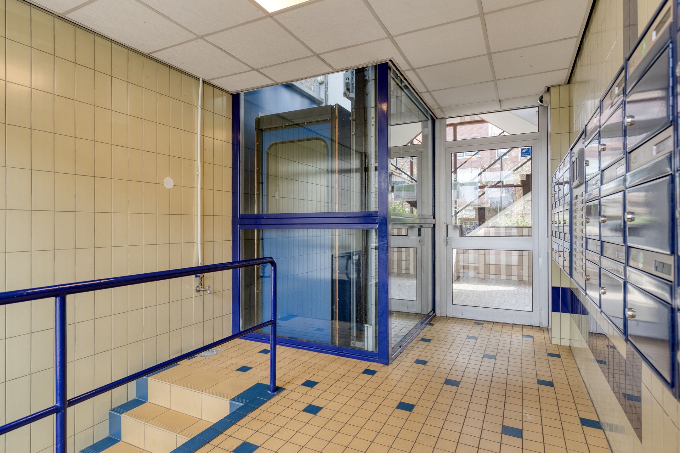 Foto 30 van Burgemeester Van Haarenlaan 1423