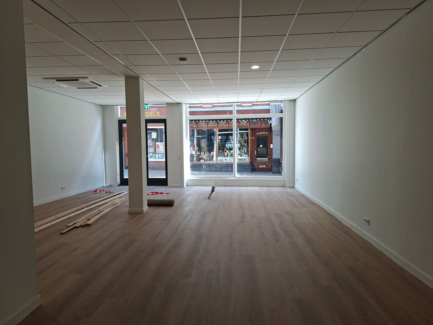 Bekijk foto 2 van Langendijk 12