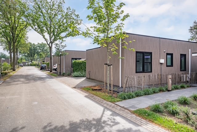 Photo 33 of Loverensestraat 11-RD10