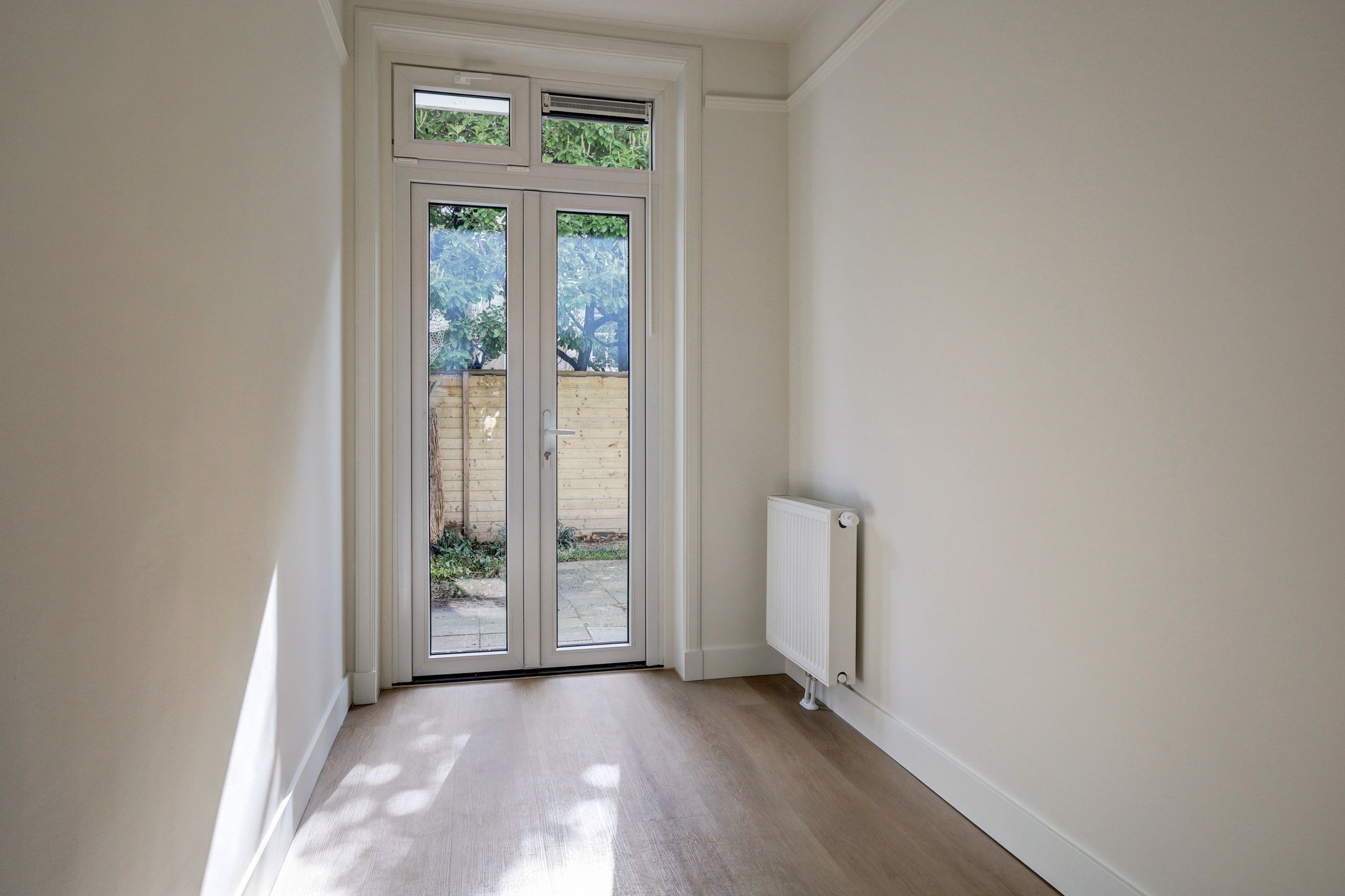 Foto 15 van Eerste Helmersstraat 11