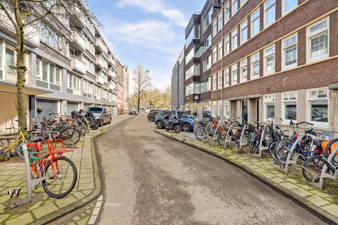 Foto 32 van Eerste Helmersstraat 11