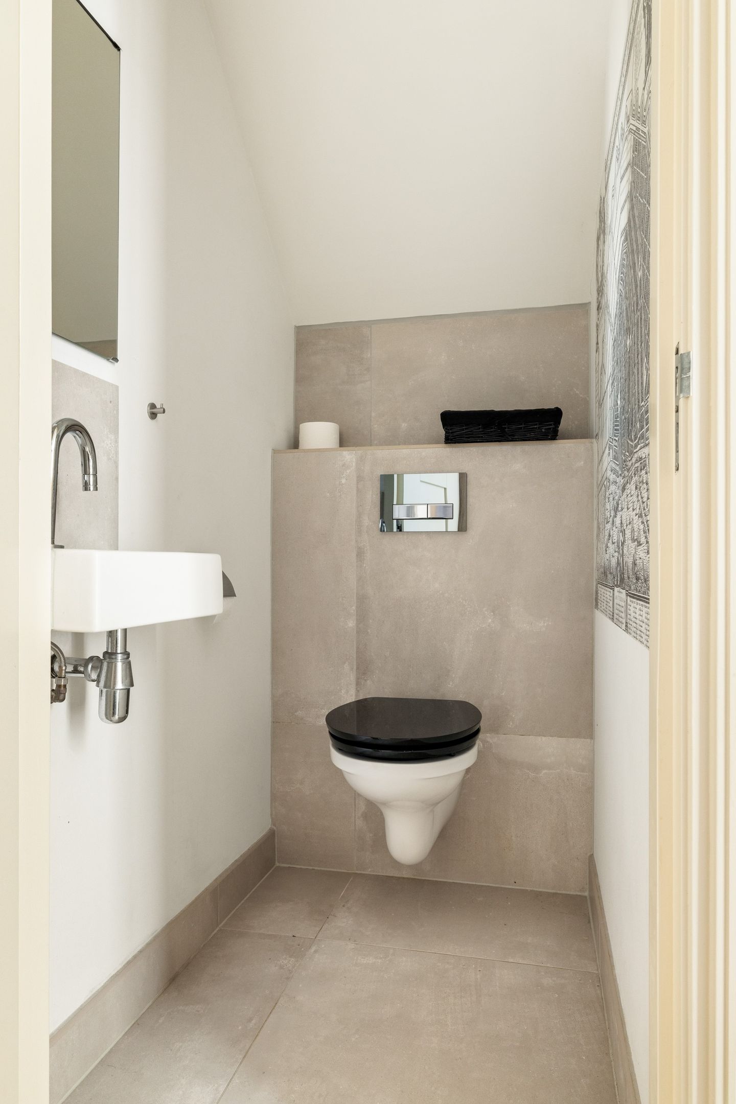 Foto 64 van Buiten Brouwersstraat 18-H