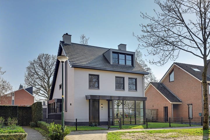 Foto 5 van P.G. Ballingslaan 5