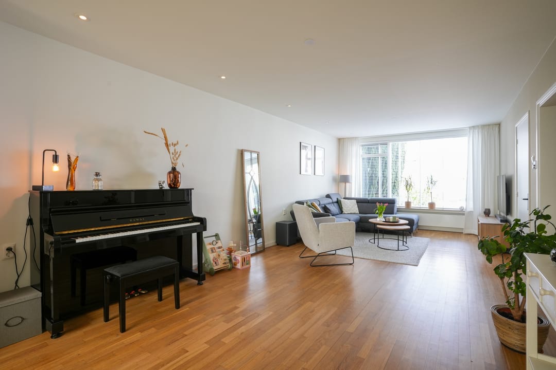 Foto 7 van Spoorstraat 63