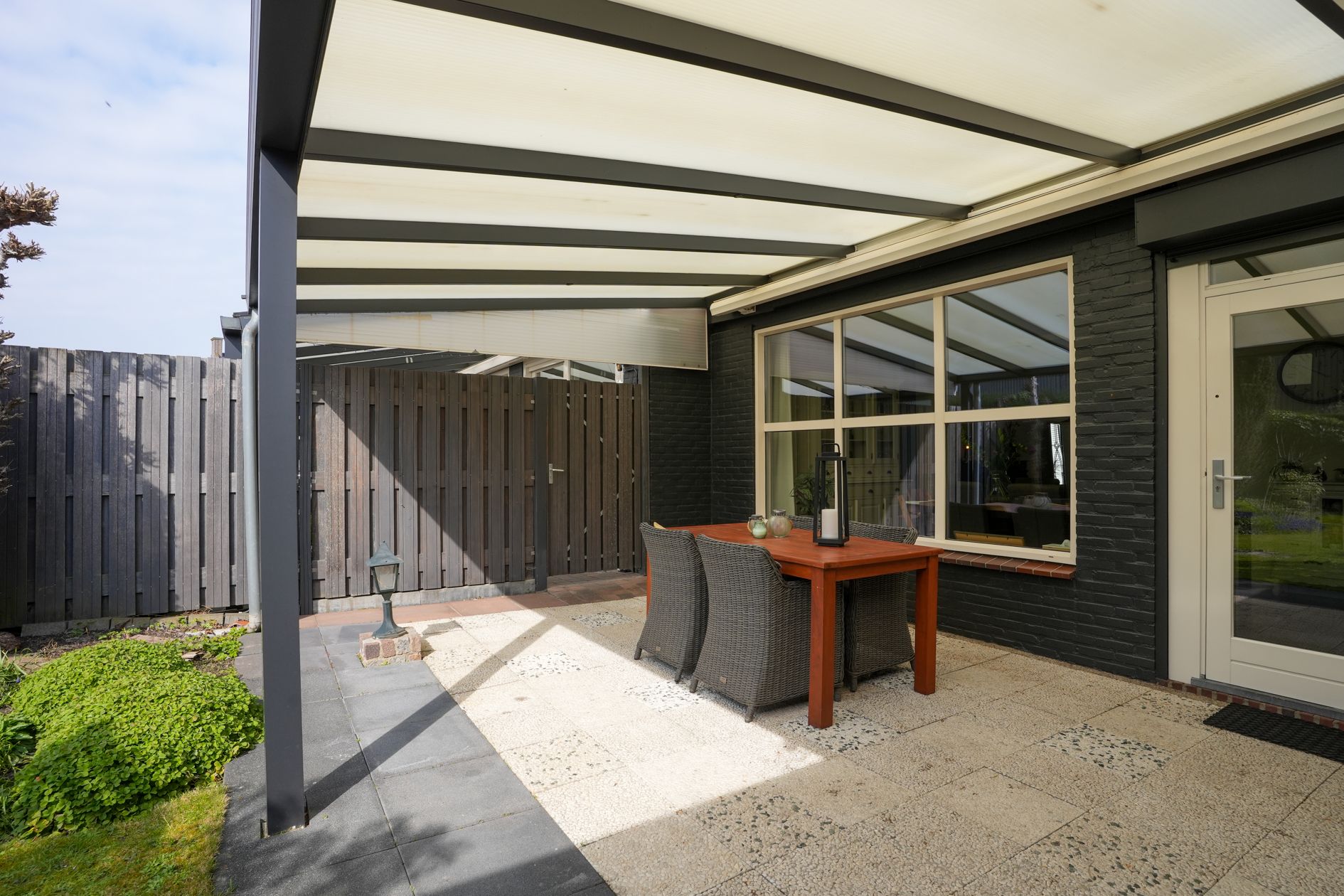 Foto 27 van Spoorstraat 63