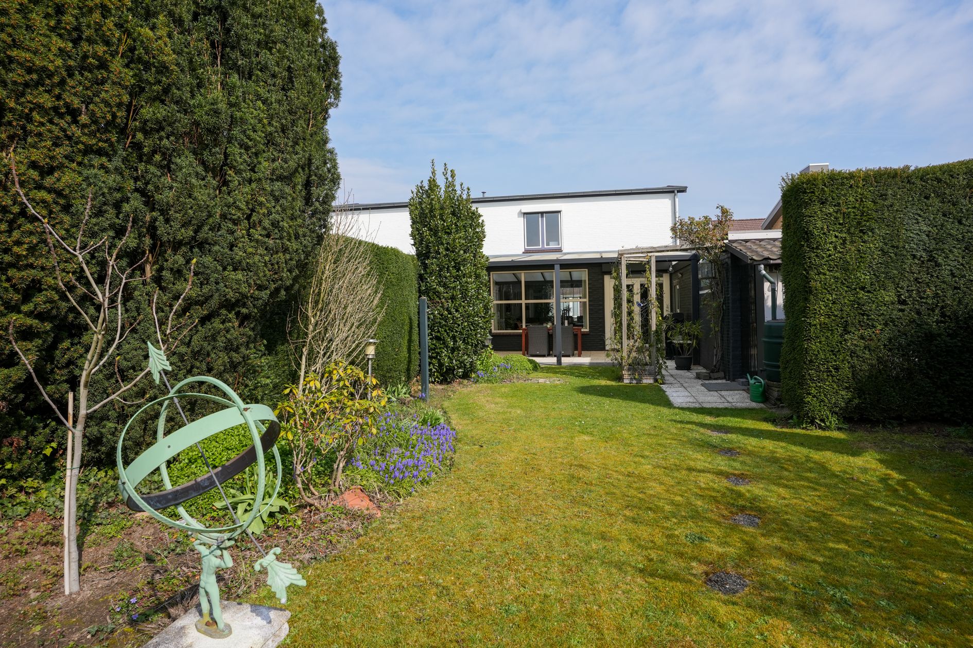 Foto 33 van Spoorstraat 63