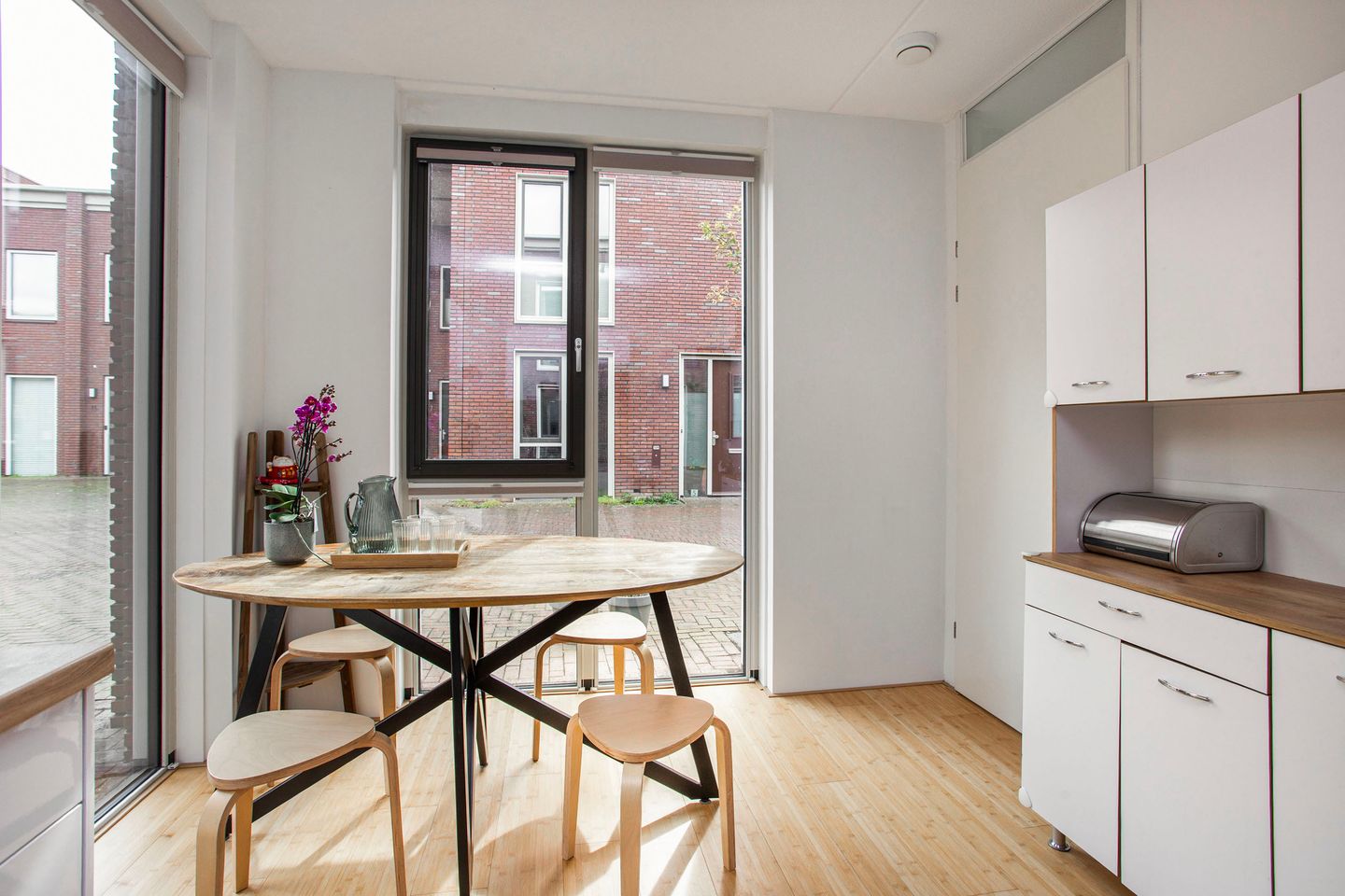 Modern and Energy-Efficient Corner House in Utrecht Leeuwesteyn — 20