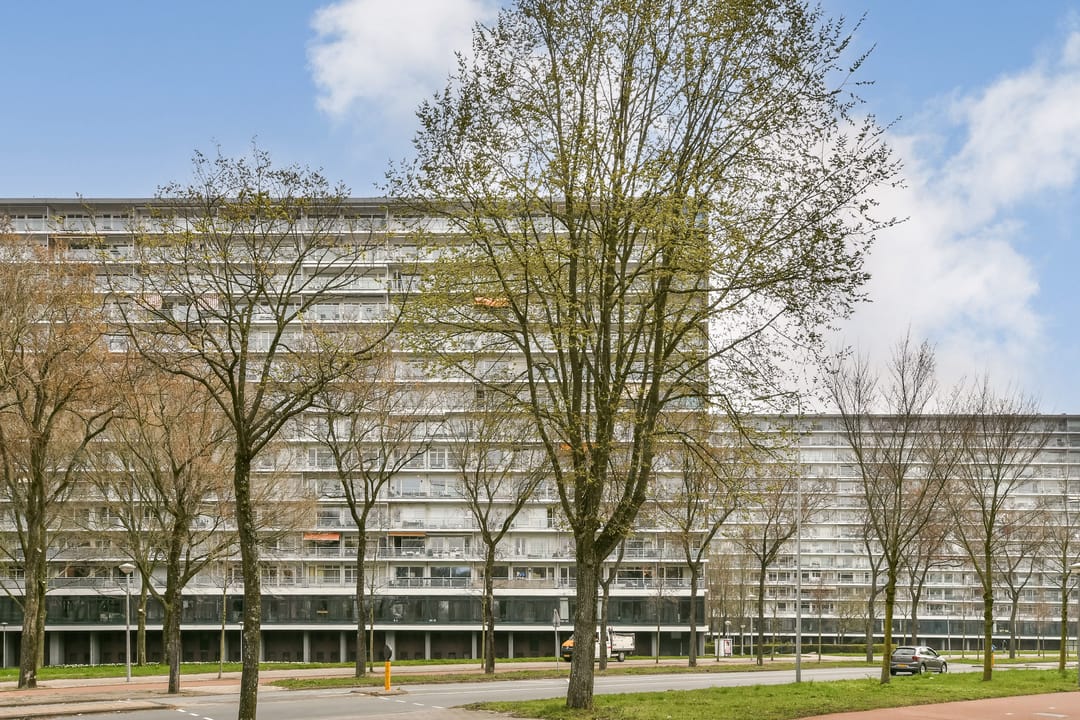Bright 78 m² apartment with 3 bedrooms and stunning Sloterplas views in Amsterdam-Slotermeer — 23