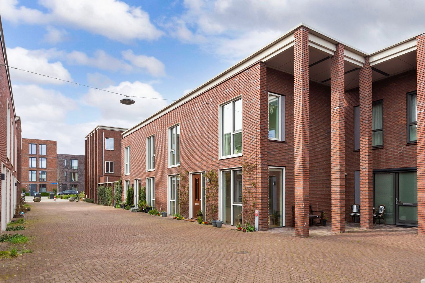 Modern and Energy-Efficient Corner House in Utrecht Leeuwesteyn — 42