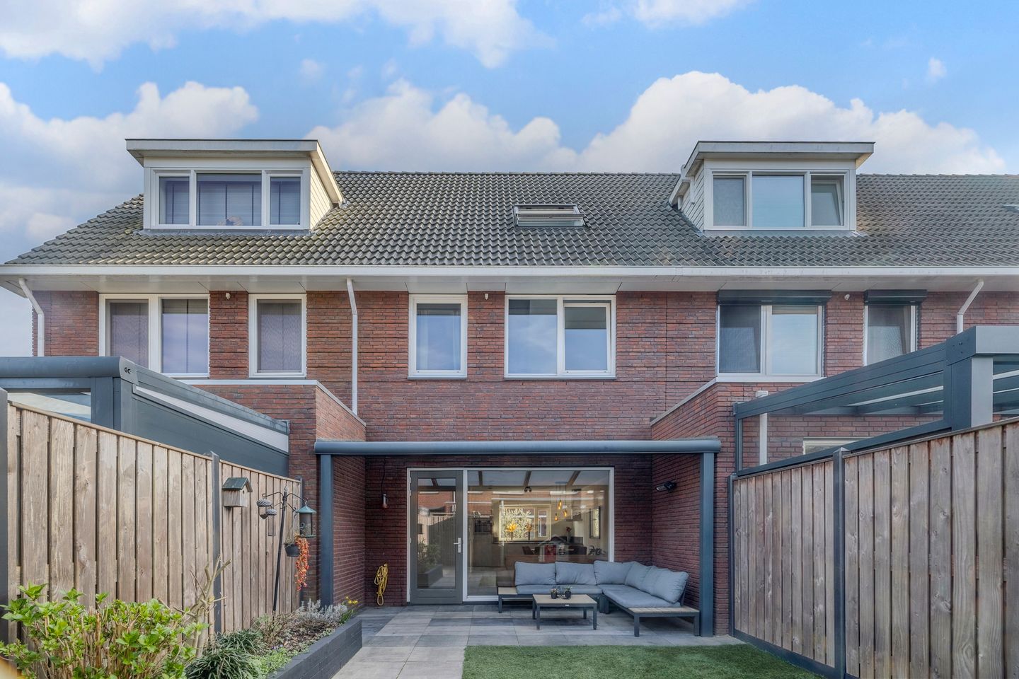 Photo 19 of Belle van Zuylenstraat 37