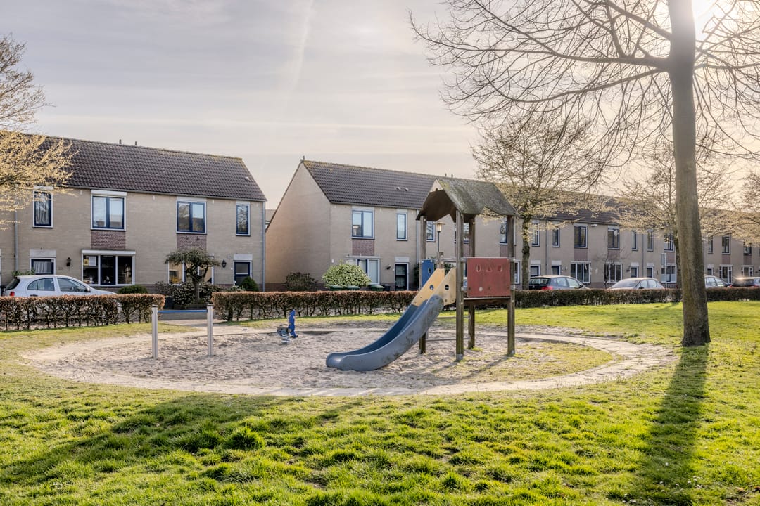 Photo 47 of Belle van Zuylenstraat 37