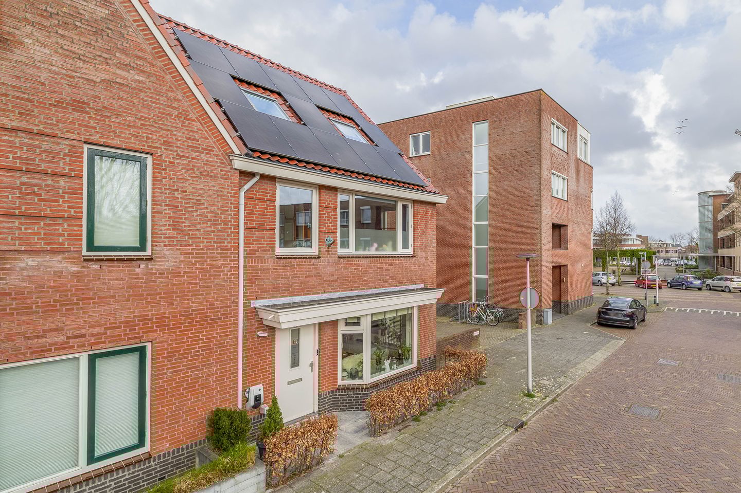 Foto 49 van Julianastraat 144