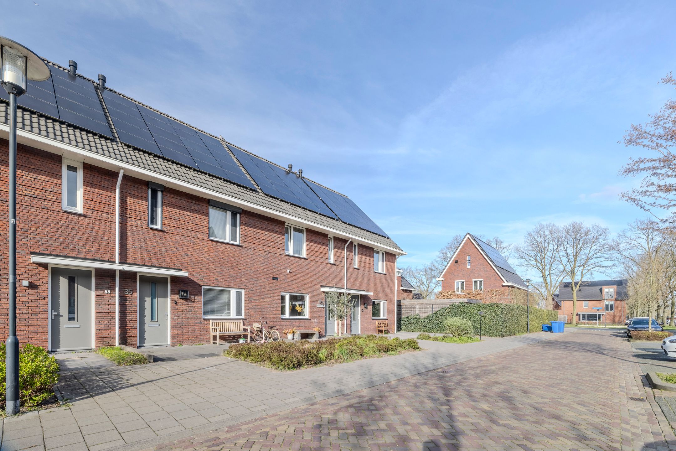 Photo 42 of Belle van Zuylenstraat 37