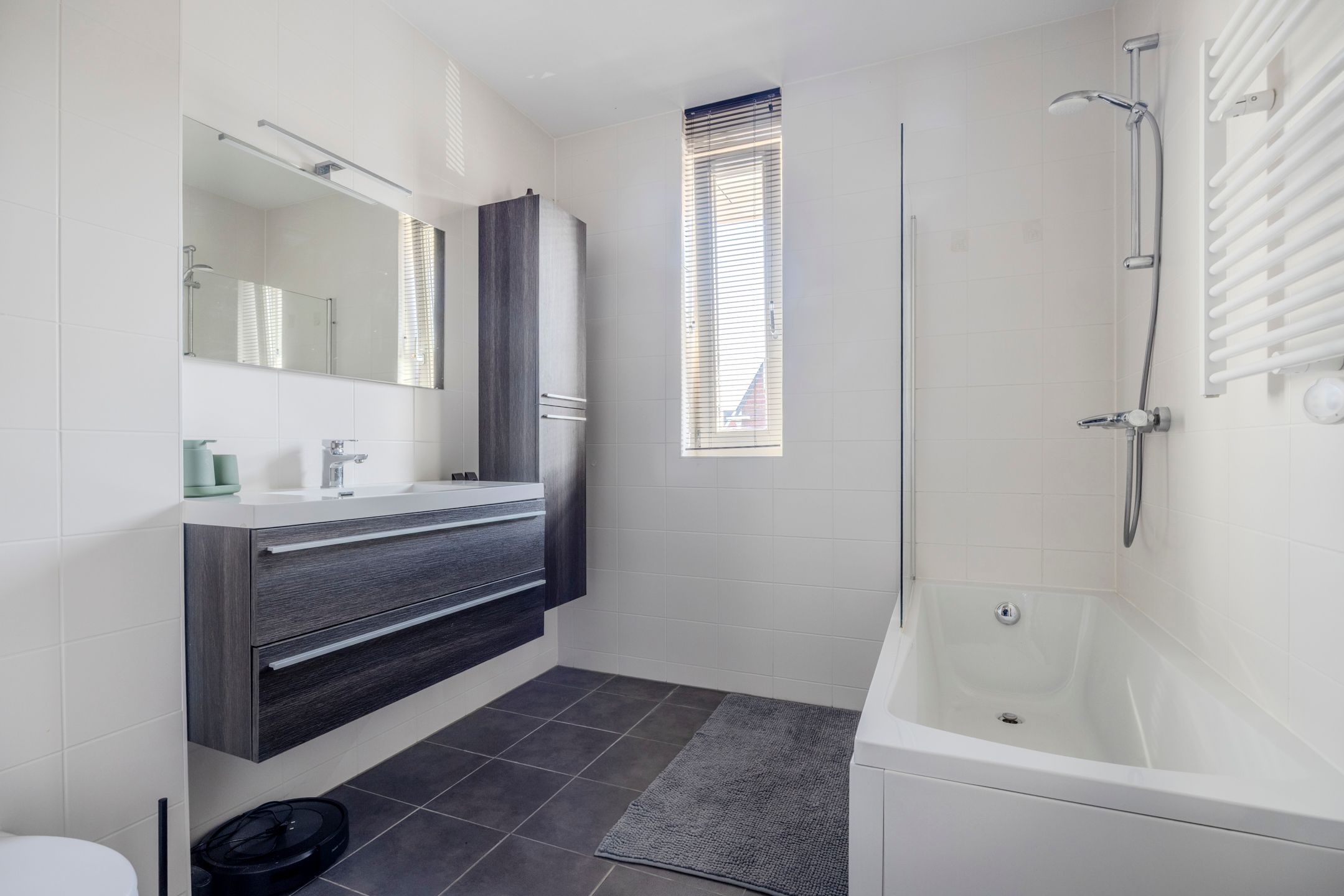 Photo 33 of Belle van Zuylenstraat 37