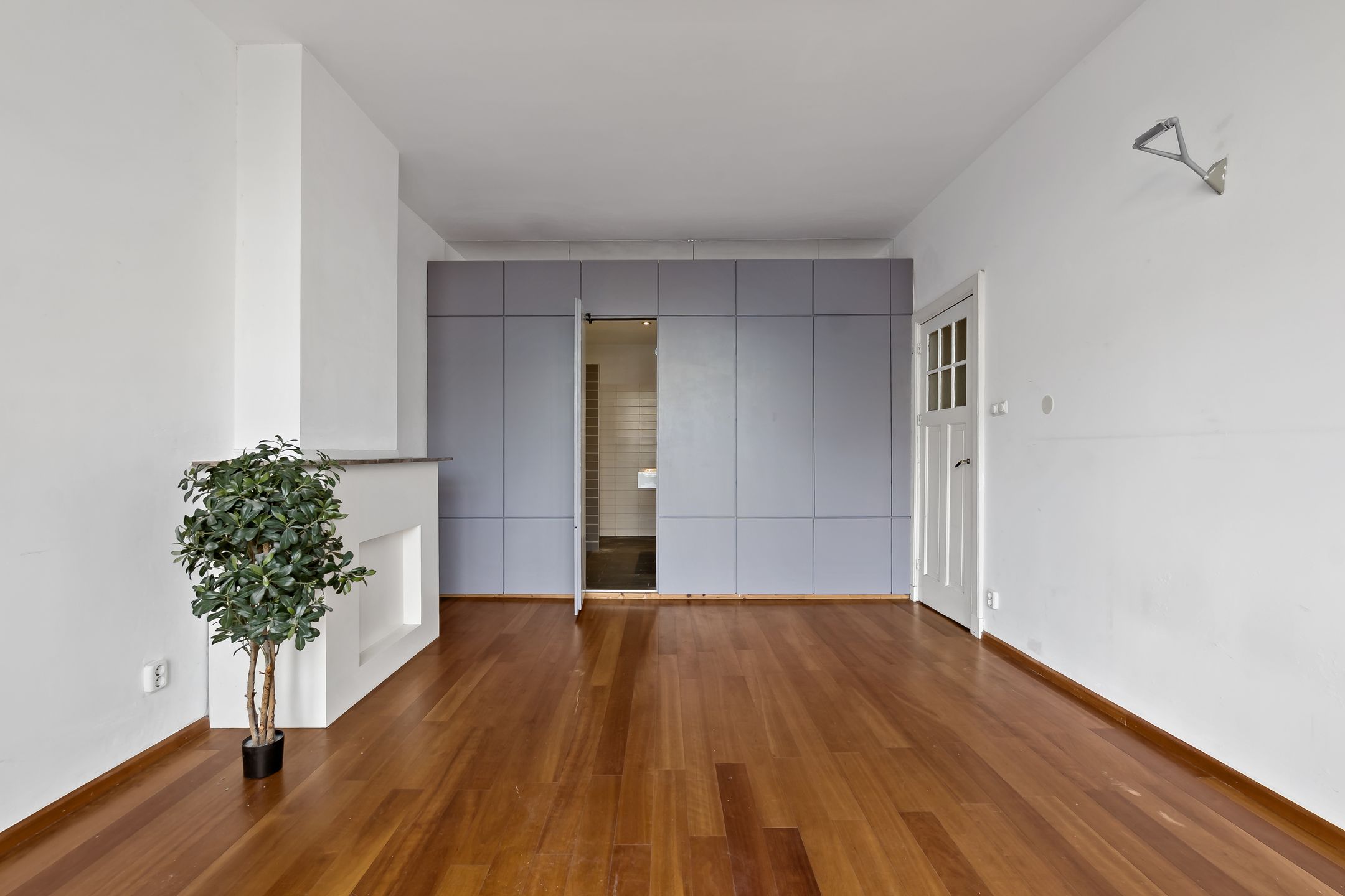 Foto 30 van Laan van Meerdervoort 471