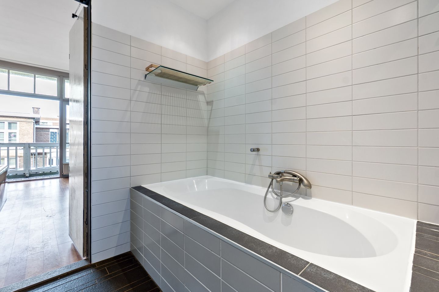 Foto 44 van Laan van Meerdervoort 471