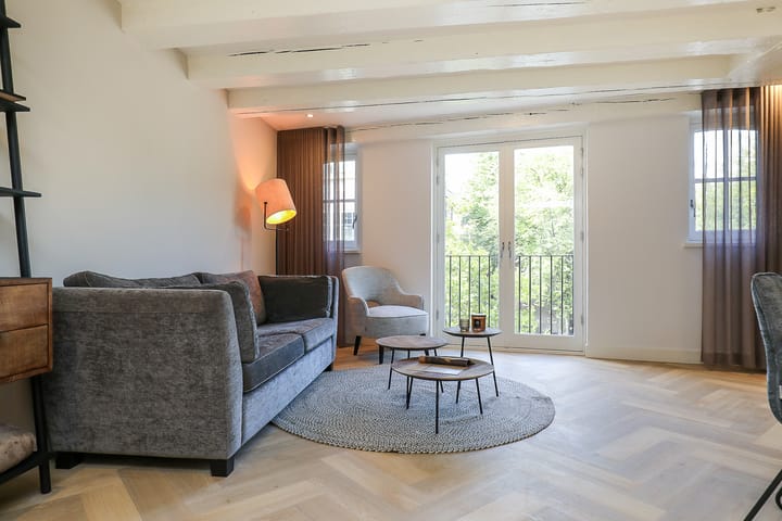 Foto 4 van Nieuwezijds Voorburgwal 18-B