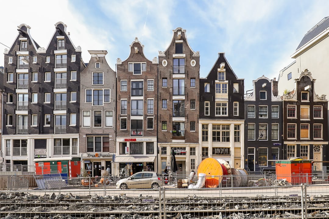 Photo 11 of Nieuwezijds Voorburgwal 18-B