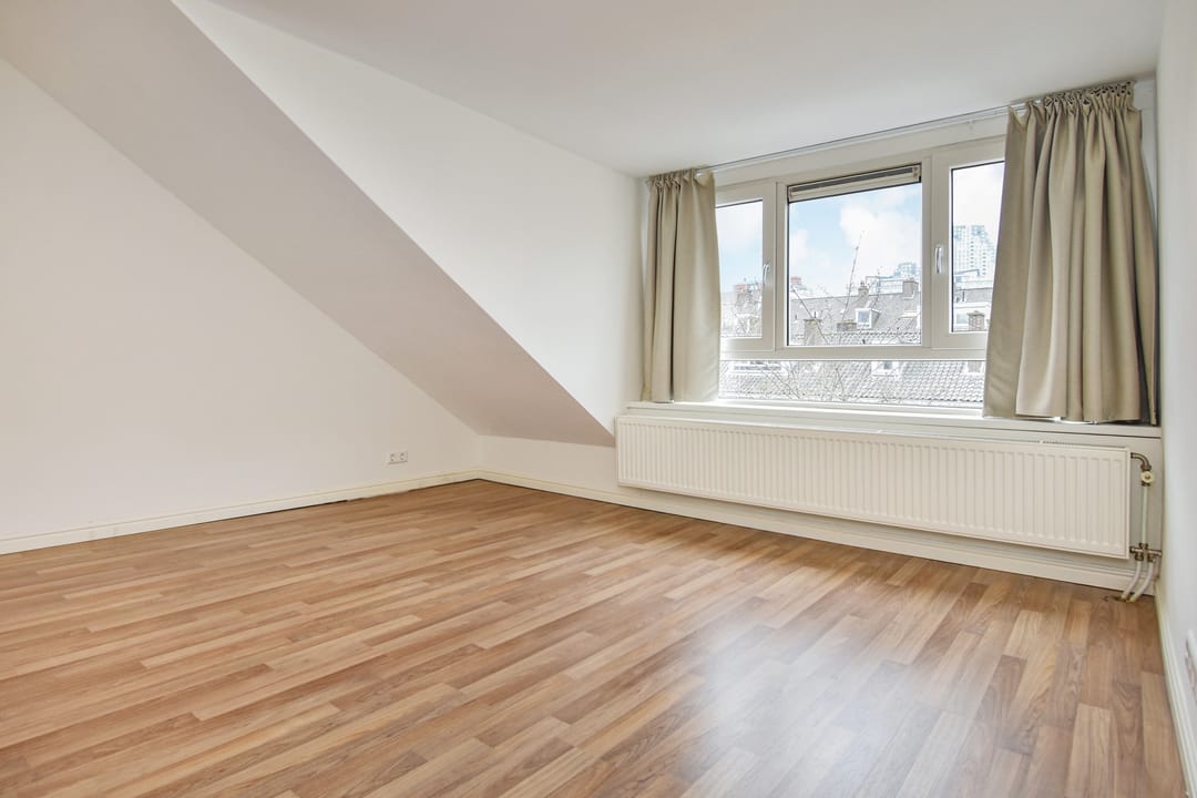 Foto 38 van Paulinastraat 8