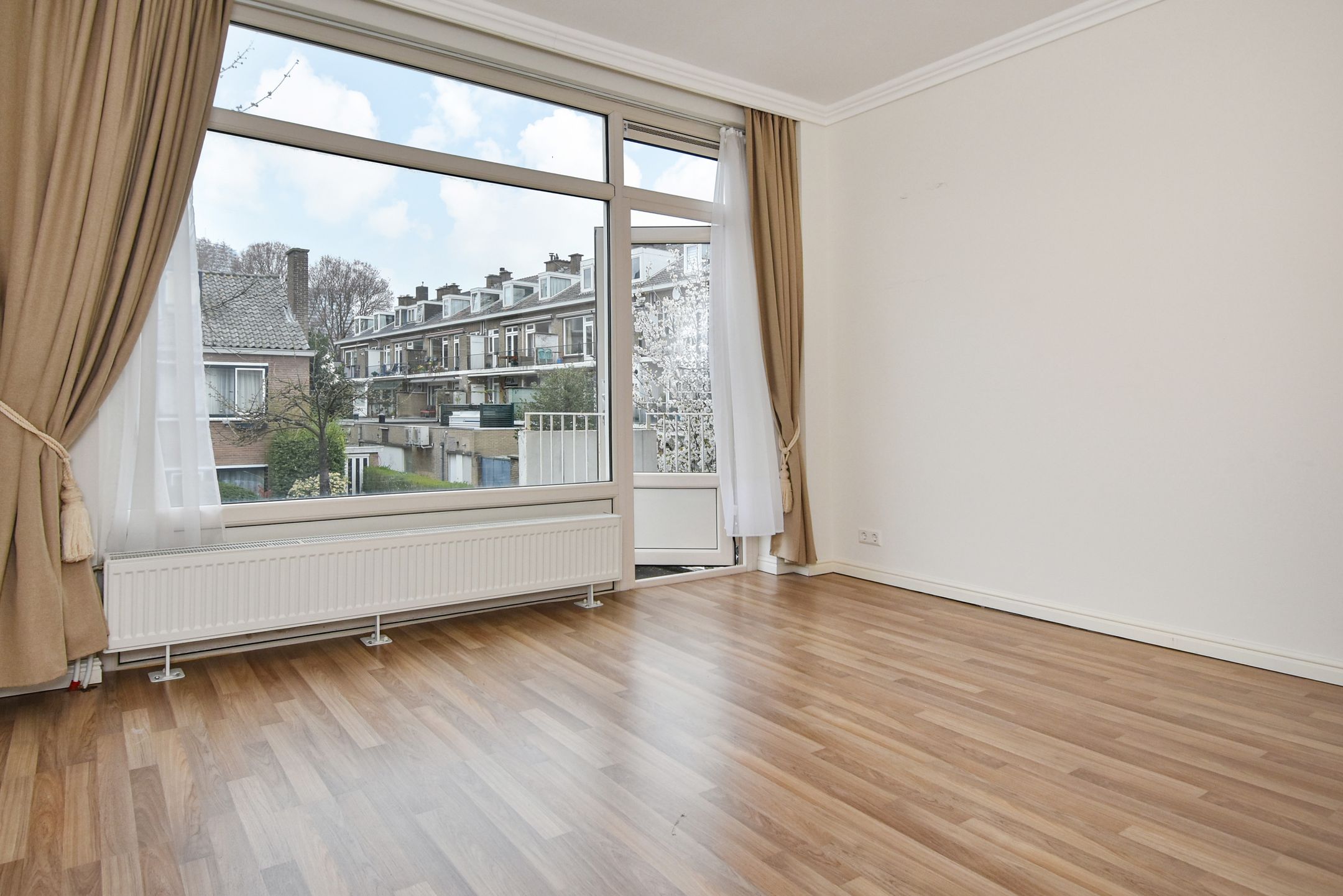 Foto 24 van Paulinastraat 8