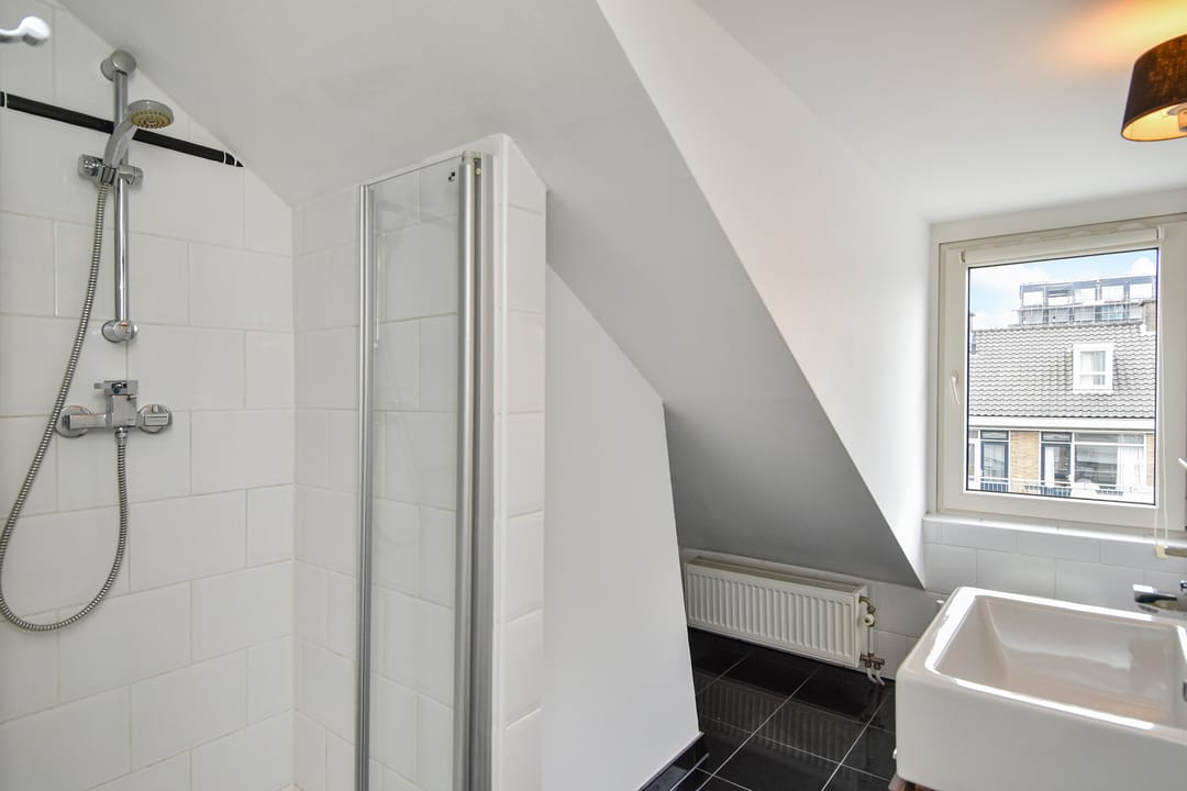 Foto 43 van Paulinastraat 8