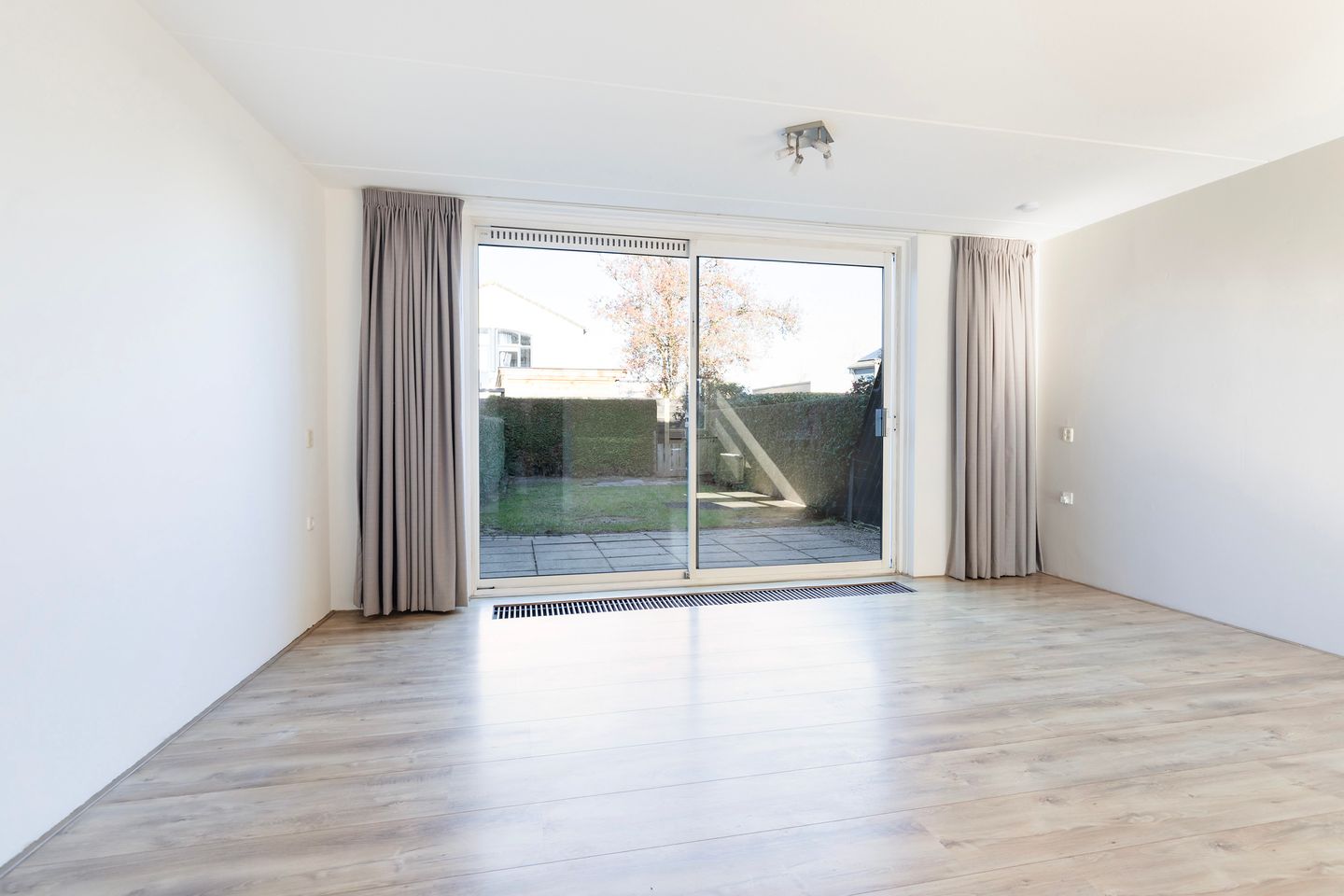 Foto 5 van Het Schip 180