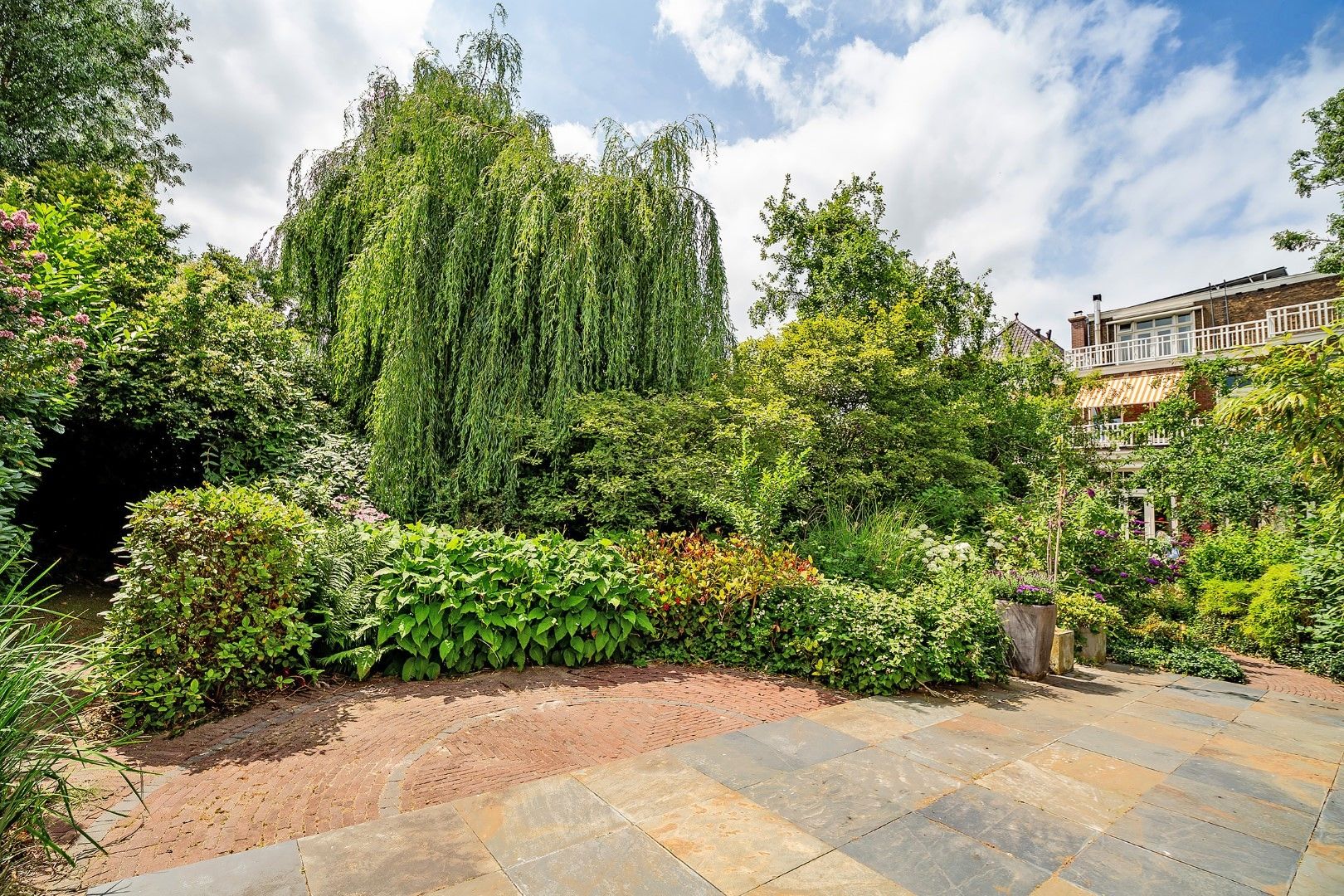 Foto 57 van van Beverninghlaan 36