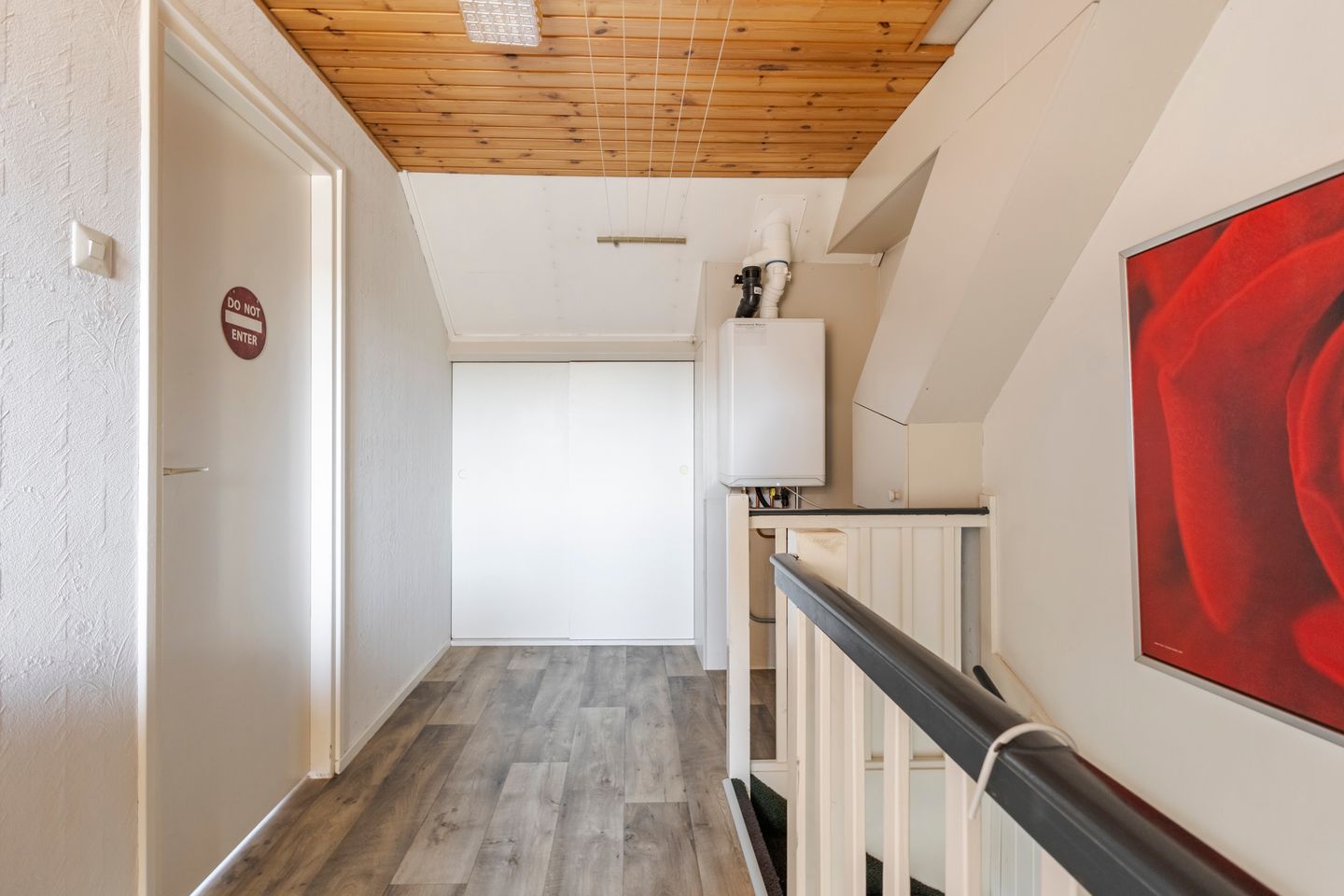 Spacious Corner Home with Garage in Popular Vogelbuurt — 19