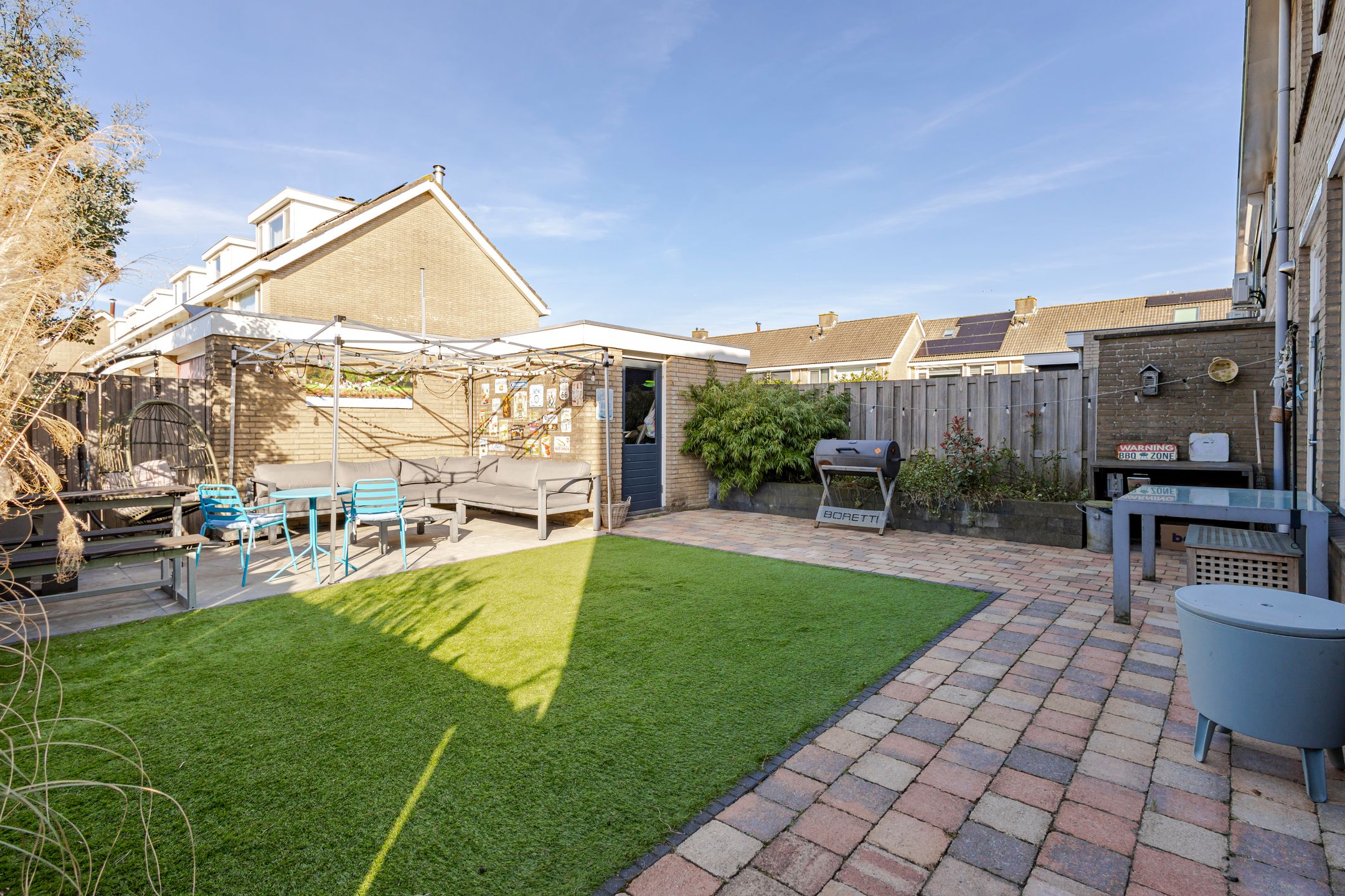 Spacious Corner Home with Garage in Popular Vogelbuurt — 23