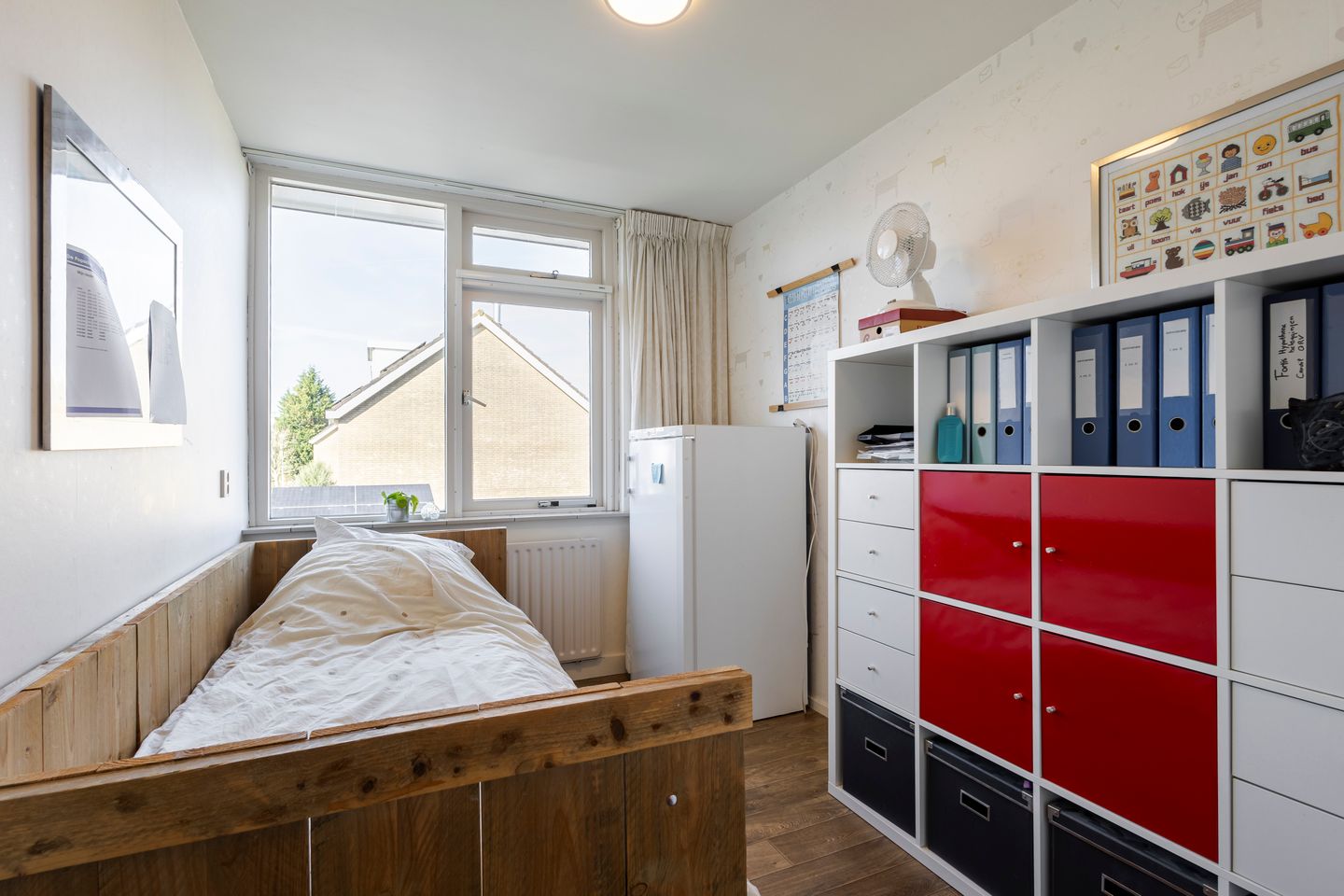 Spacious Corner Home with Garage in Popular Vogelbuurt — 18