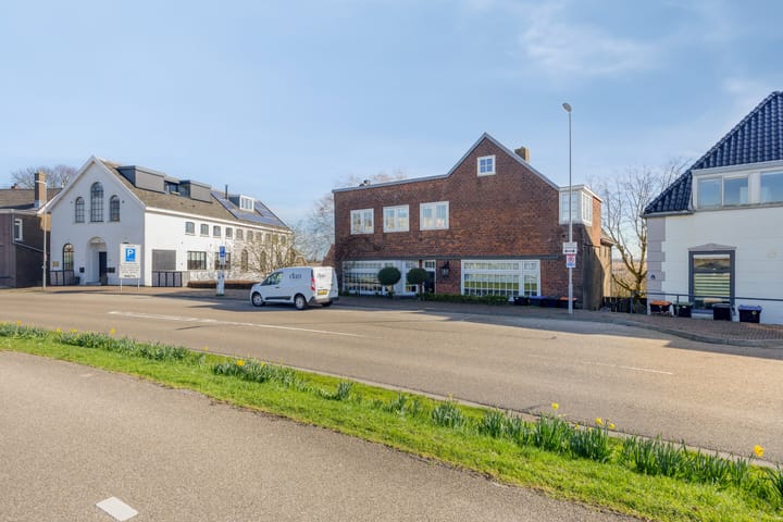 Photo 2 of Molenstraat 8