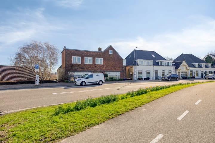 Photo 4 of Molenstraat 8