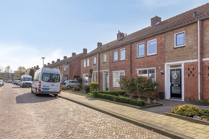 Foto 2 van Meidoornstraat 20