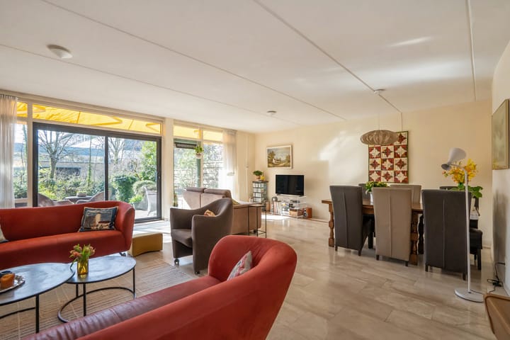 Foto 2 van Buitenklingen 53