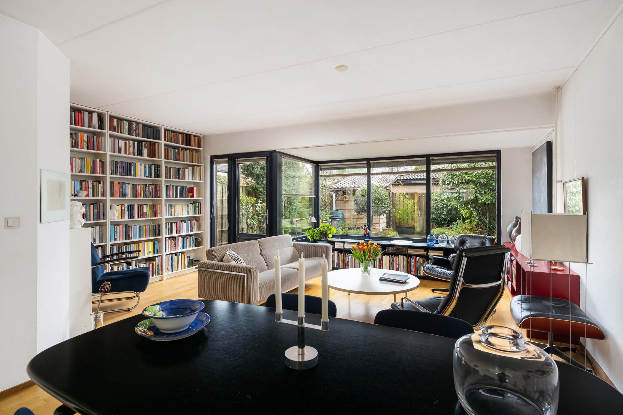 Photo 12 of IJsdans 25