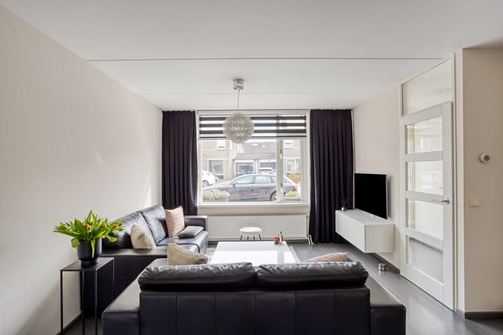 Foto 3 van Duiker 30