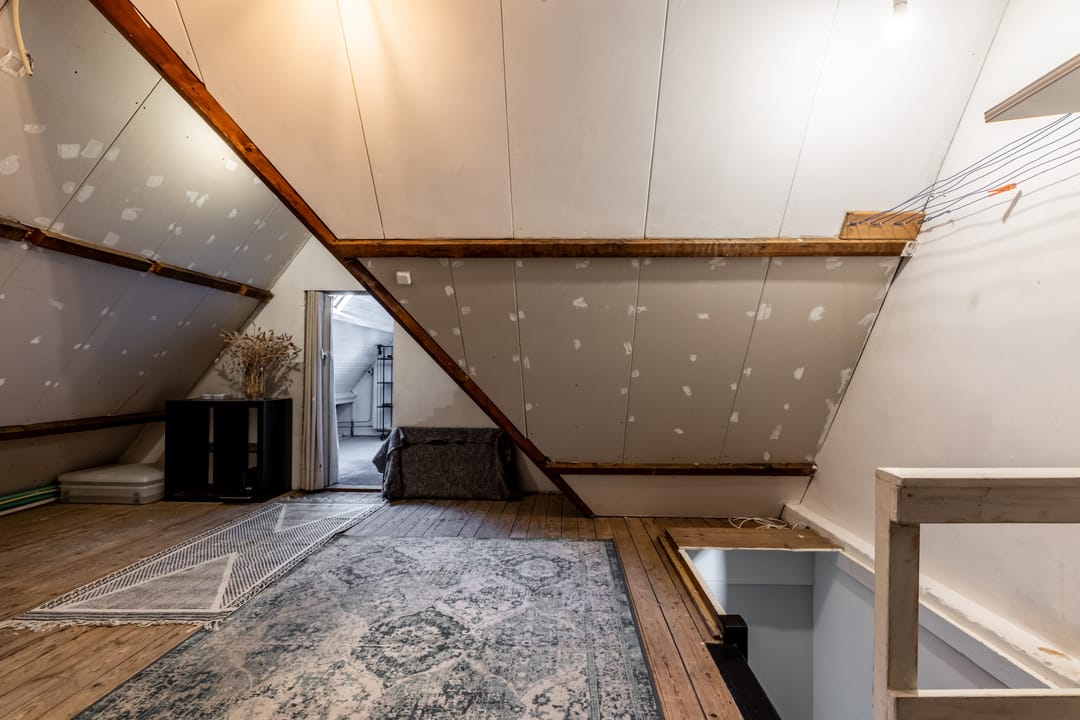 Spacious corner family home with five bedrooms in Haarlem-Noord — 28
