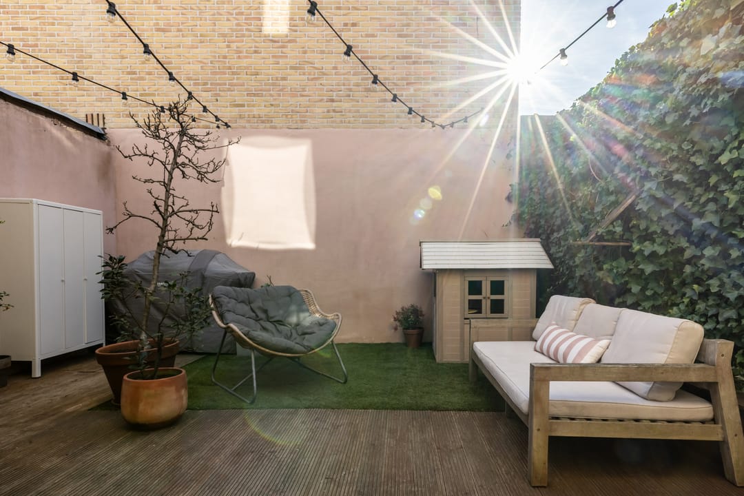Spacious corner family home with five bedrooms in Haarlem-Noord — 35